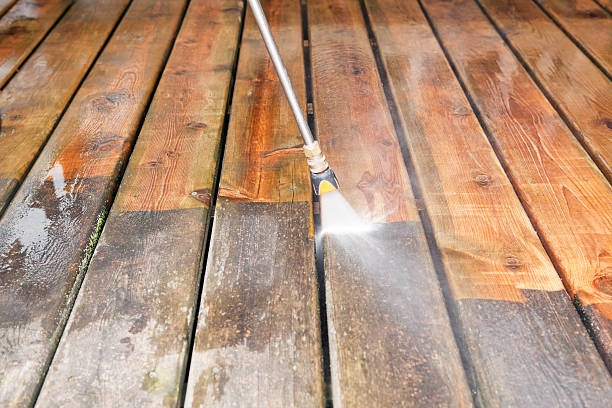 Best Fence Pressure Washing  in Menifee, CA