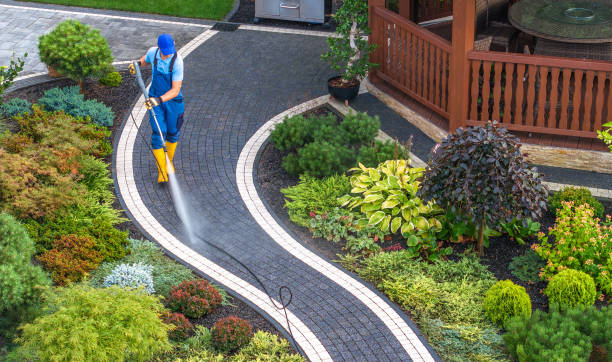 Best Deck Cleaning Services  in Menifee, CA